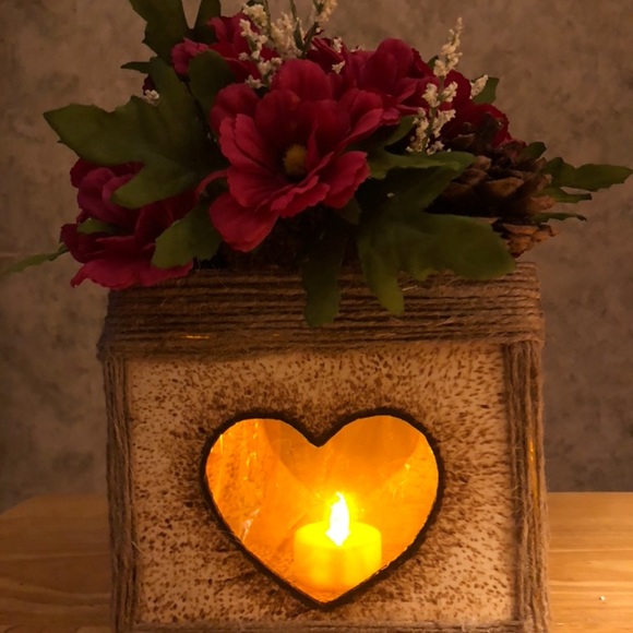 Handmade Glowing Heart Floral Centerpieces - Picture 2 of 4